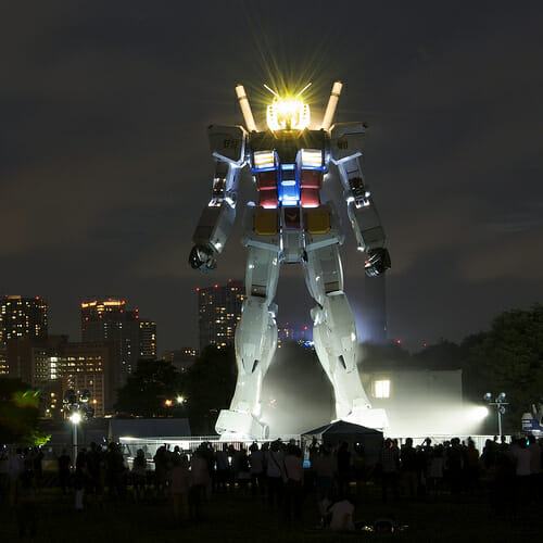 Mech en Centro comercial de Tokio